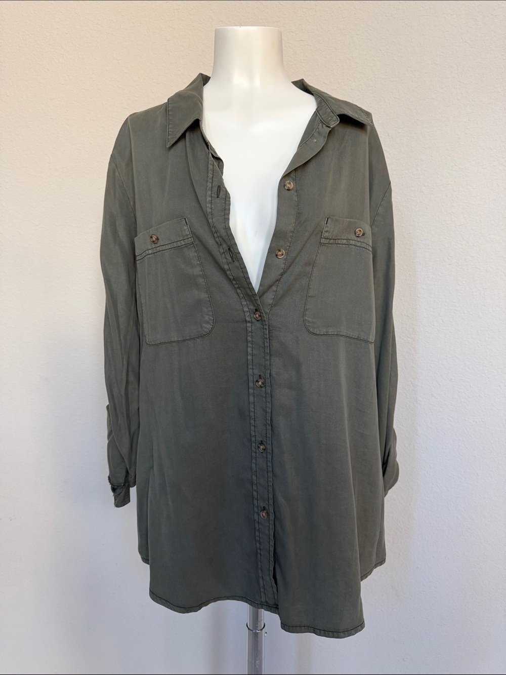 Sanctuary Olive Green Tencel Boyfriend Button Down Shirt